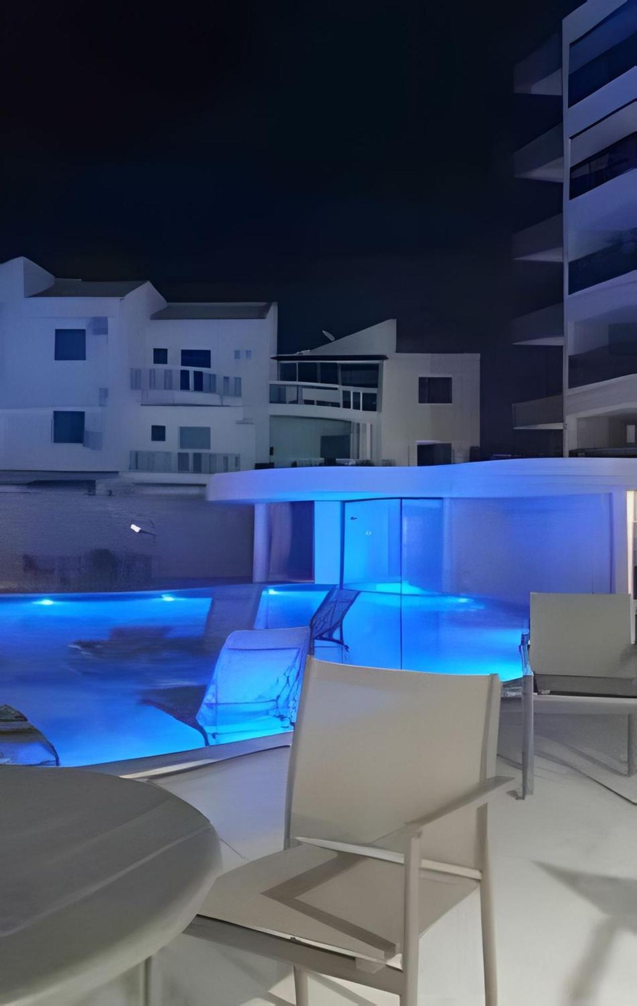 Apartamentos De 2 Quartos Com Piscina Na Praia Dos Anjos Arraial do Cabo Bagian luar foto